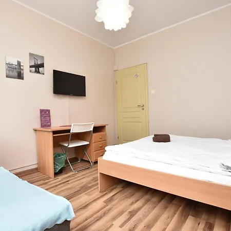 Dukes Aparthostel - Prywatne, Rynek Хостел