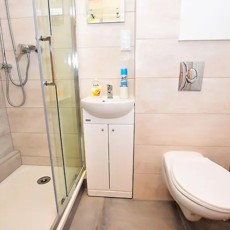 Dukes Aparthostel - Prywatne, Rynek Hostel *