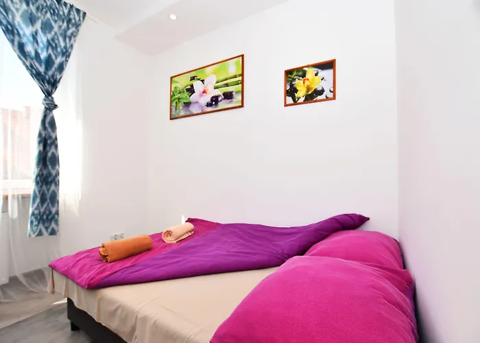 Dukes Aparthostel - Prywatne, Rynek Vratislav