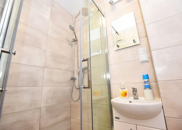 Dukes Aparthostel - Prywatne, Rynek Vratislav