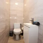 Dukes Aparthostel - Prywatne, Rynek Hostel *