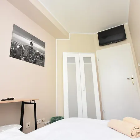 Dukes Aparthostel - Prywatne, Rynek Hostel
